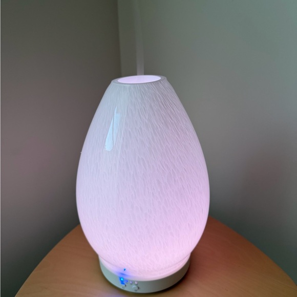 Young Living White Aroma Diffuser